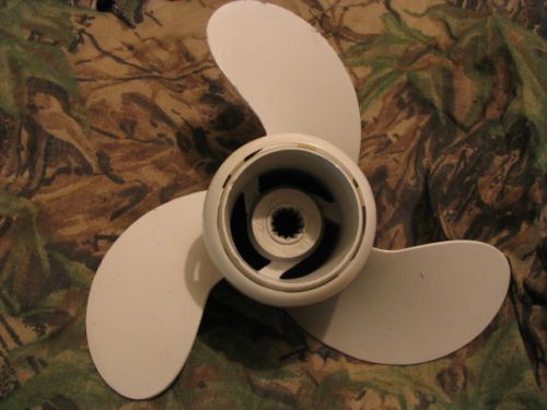 Evinrude johnson 0386118 oem propeller 9 1/2 x 10 pitch 9.9 15 hp