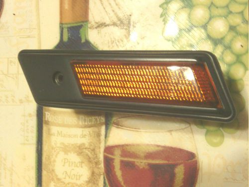 1994-1999 bmw 325is /318is left / right, fender side marker lights, amber