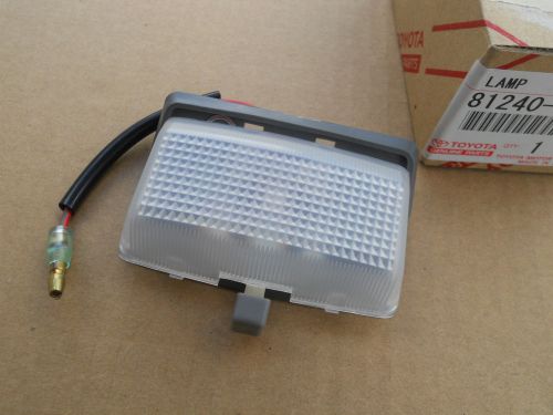 Toyota kp30 publica interior lamp assembly new