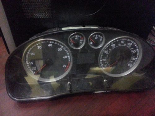 Volkswagen passat speedometer (cluster), 160 mph, w/plant code vin p (11th dig