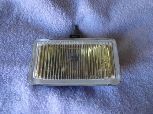 Hella 450 comet amber fog light used in good condition works.