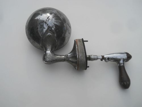 One vintage lorraine  spotlight series 32 for a truck, car or rat rod