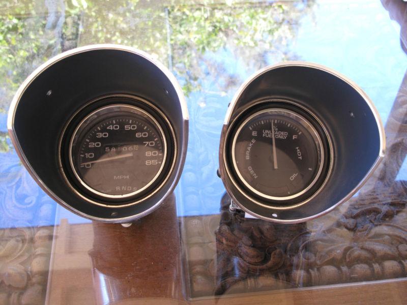 1973- 1977 oldsmobile cutlass speedo fuel gauge with housing  