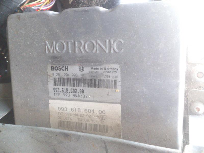 Porsche 993 motronic dme control unit