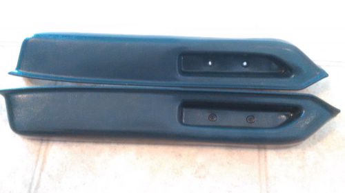 82 93 94 s10 s 10 s15 chevy pickup blazer gmc jimmy manual door arm rests 91