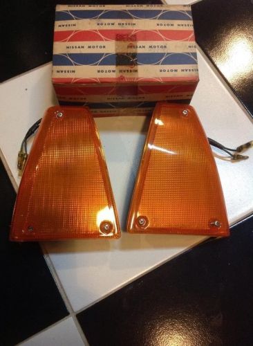 Datsun 1200 sunny b310 turn signal lights lamps genuine nos japan.