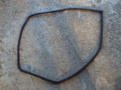 Bmw e30 oem rear left side sedan rubber door seal weather stripping