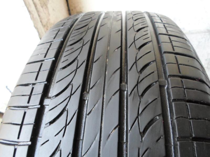 205/55 r16 very nice hankook optimo tire w. 7/32 tread