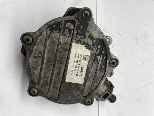 Audi a6 4g2, c7, 4gc vacuum pump 06e145100m 3.00 petrol 245kw 2014 17922957-