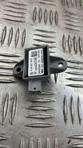 Mercedes-benz c w204 left side impact sensor a2048210651 2.10 21781189-