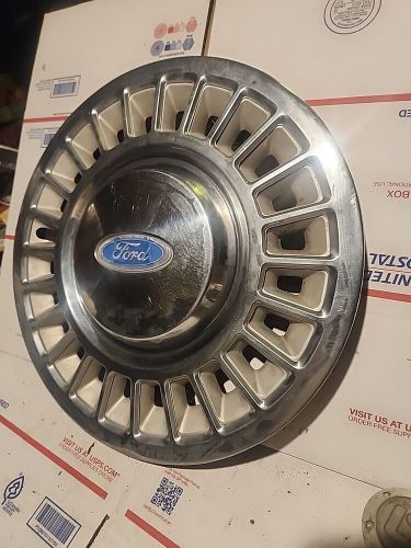 1x oem 1988-1997 ford crown victoria p71 15&#034; hubcap wheel cover e8ac-1130-ba