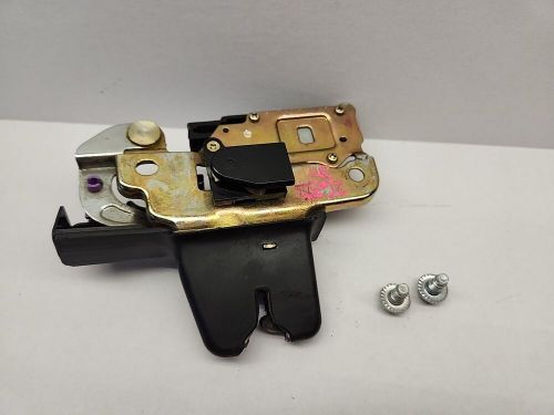 2000 - 2004 toyota avalon oem trunk latch lid lock actuator 64600-ac020 2420