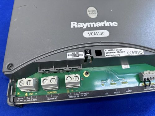 Raymarine vcm 100 voltage converter for magnum, hd, super hd digital color radar