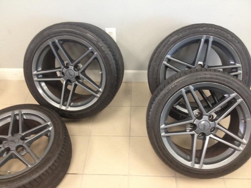 C6 corvette z06 wheel and tire set used off of 2008 z06