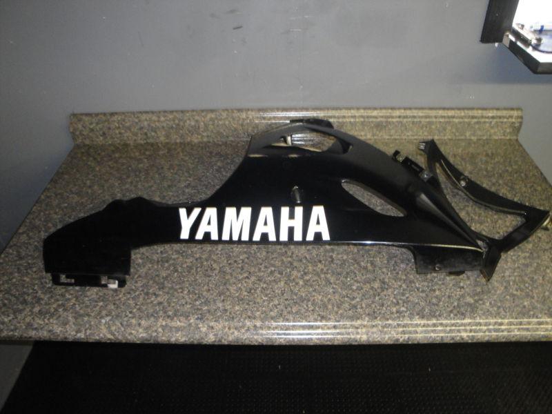 03 04 05 yamaha yzf r6 yzfr6 06 07 08 09 r6s fairing oem right lower fairing