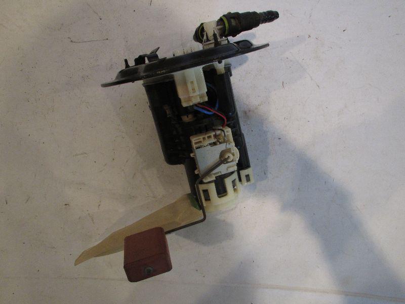 99 00 01 02 03 mazda protege fuel pump assembly 1.6l