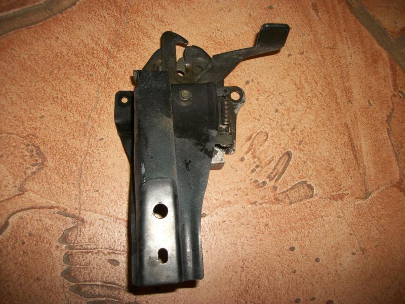 90-97 mazda miata hood latch