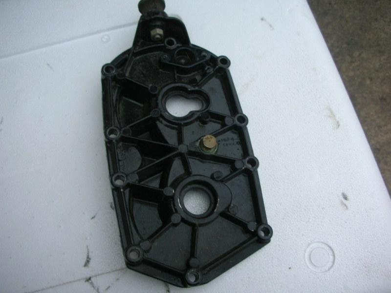 1987 35hp mercury outboard   cly cover 