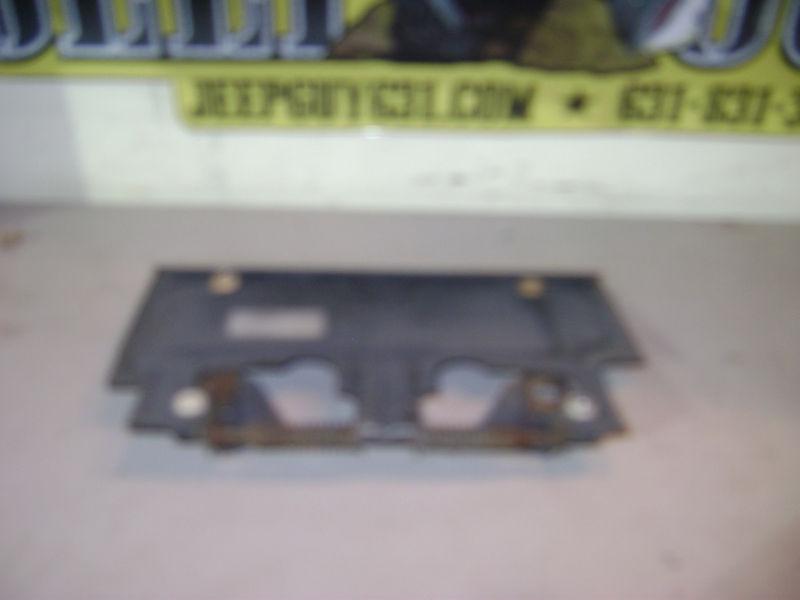 Jeep wrangler yj license plate bracket... no reserve