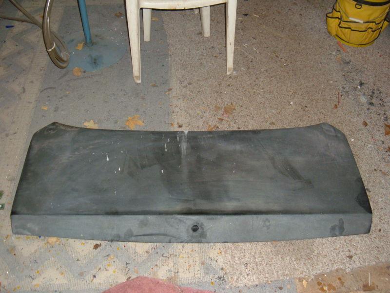 79-93  fiberglass truck lid mustang