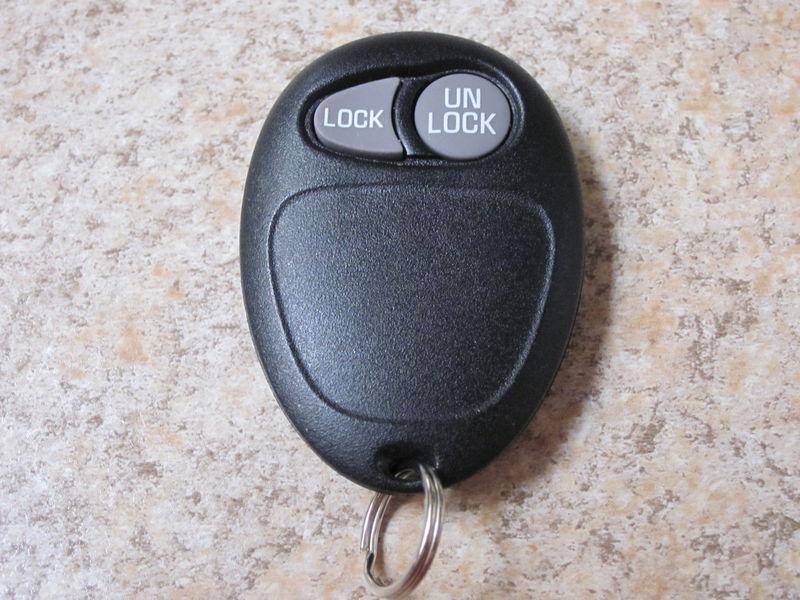 Gm keyless entry remote transmitter fob 9364556-4575