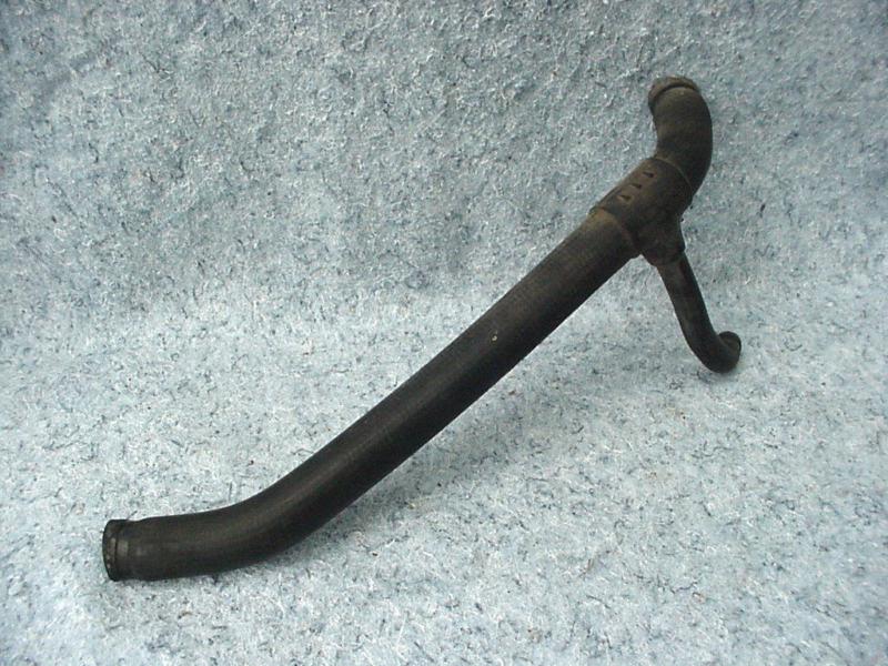 Radiator hose upper for 1990 audi model 80 used good condition