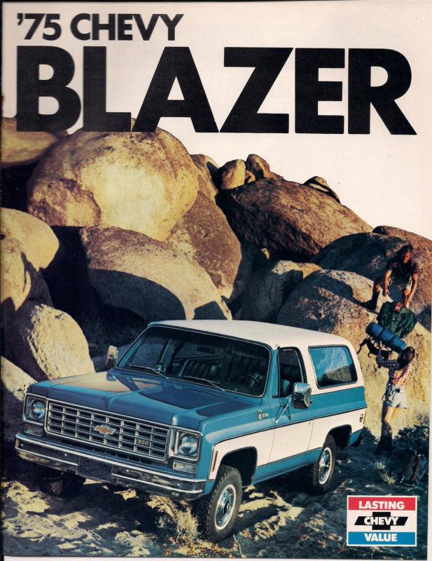 1975 chevrolet  blazer sales brochure mint original 