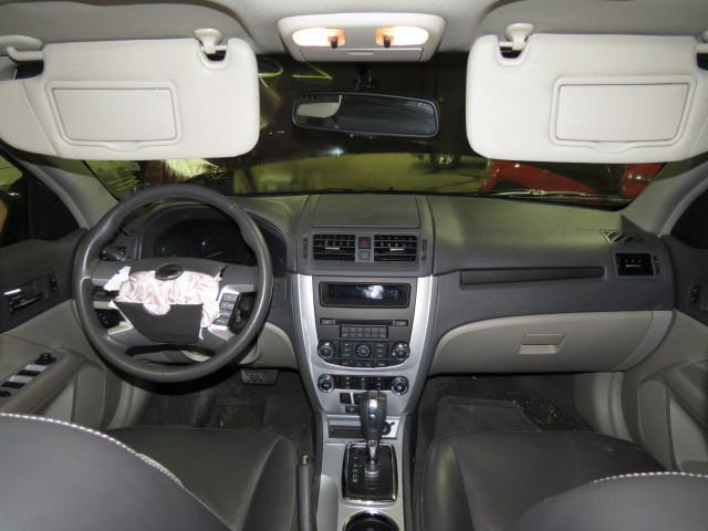 2011 mercury milan floor center console gray 2532262