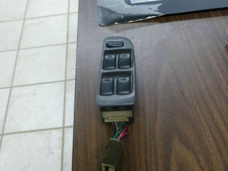 Kia drivers side master controll switch fits 1998-2002