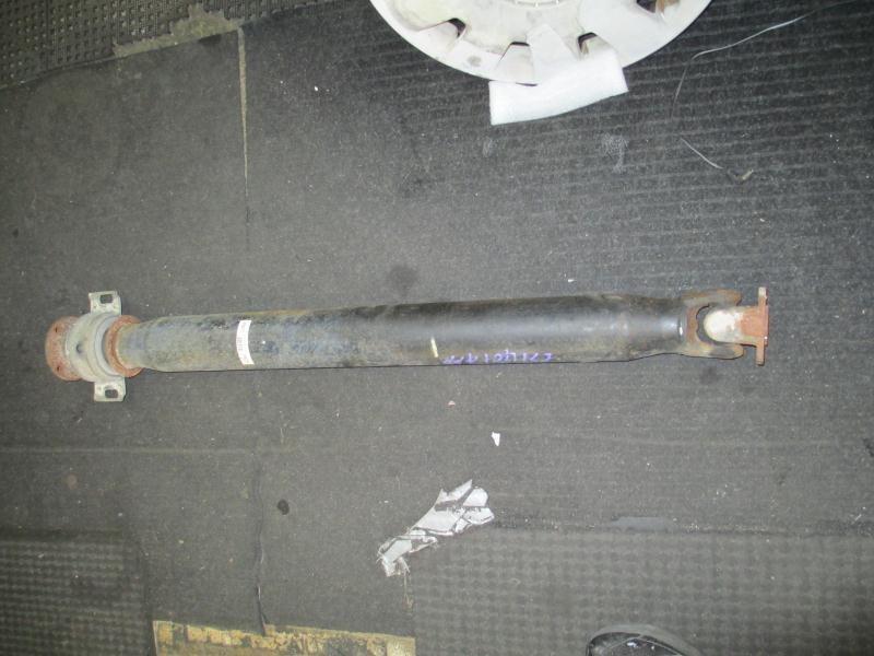 95 96 97 98 99 00 toyota tacoma rear drive shaft