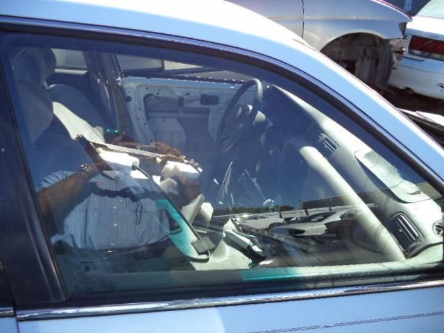 95 96 97 98 99 nissan sentra r. front door glass vin 3n1 102246