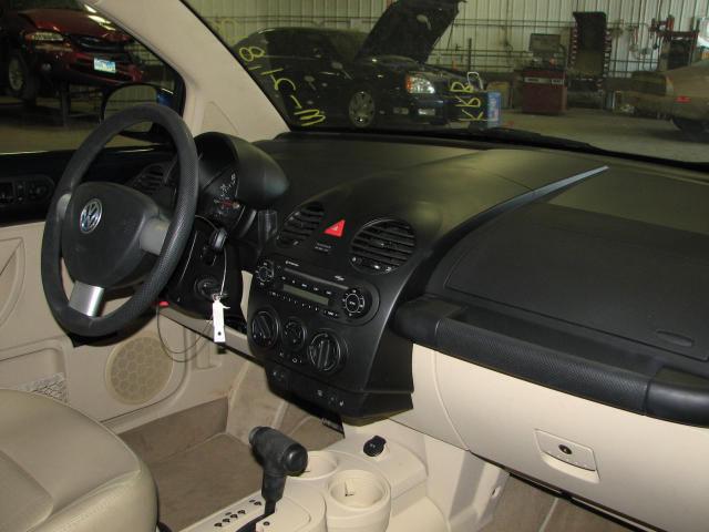 2005 volkswagen beetle 21812 miles steering column 1689309