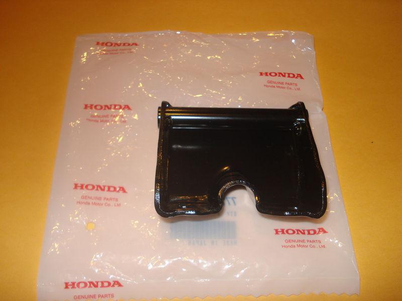 Honda ct70 ct 70 ct70h ct70hk1  seat hinge bracket mount oem