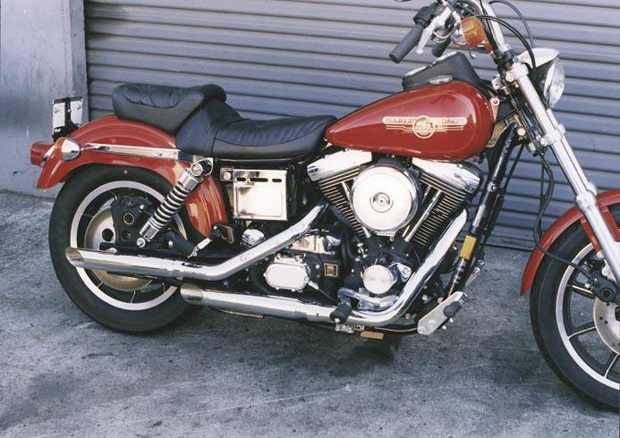 Cycle shack 2 1/2in. slip-on mufflers - side slash - chrome  ms-129