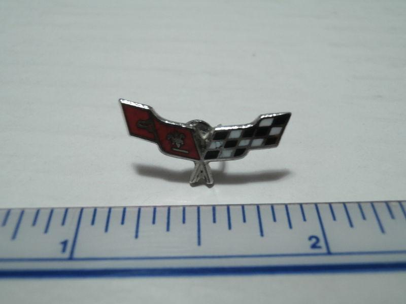 1979 corvette cross flags lapel pin vintage 70's