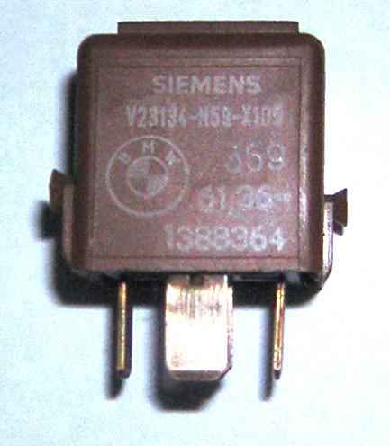 Bmw siemens - relay - v23134-n59-x105  359 61.36-1388364  - brown 5 prong