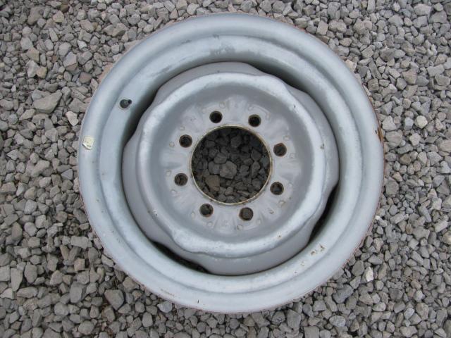 Ford van 8 lug steel wheel  e 250 e 350