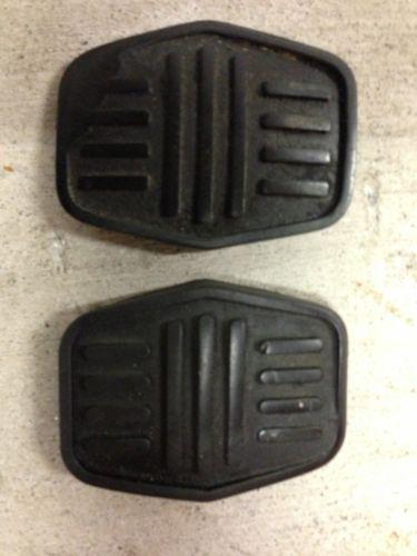 Austin mini clubman brake and clutch pedal rubber