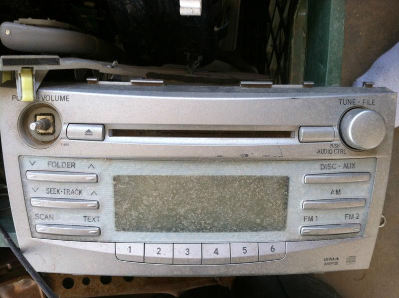 Toyota camry radio 6 disc cd changer