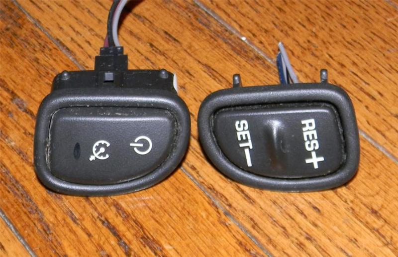 Saturn l series black cruise control switch 04-05