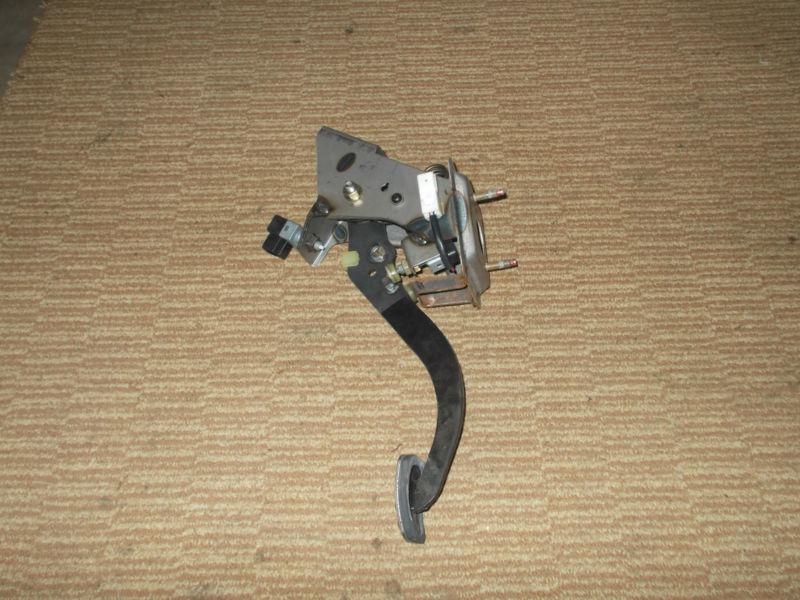 2005 hyundai tiburon used clutch pedal