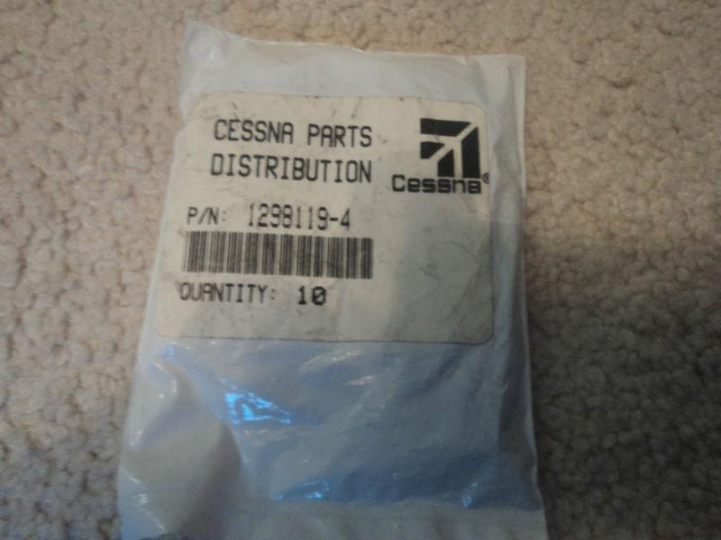 Cessna 1298119-4 exhaust ball joint springs- package of 10- original packaging