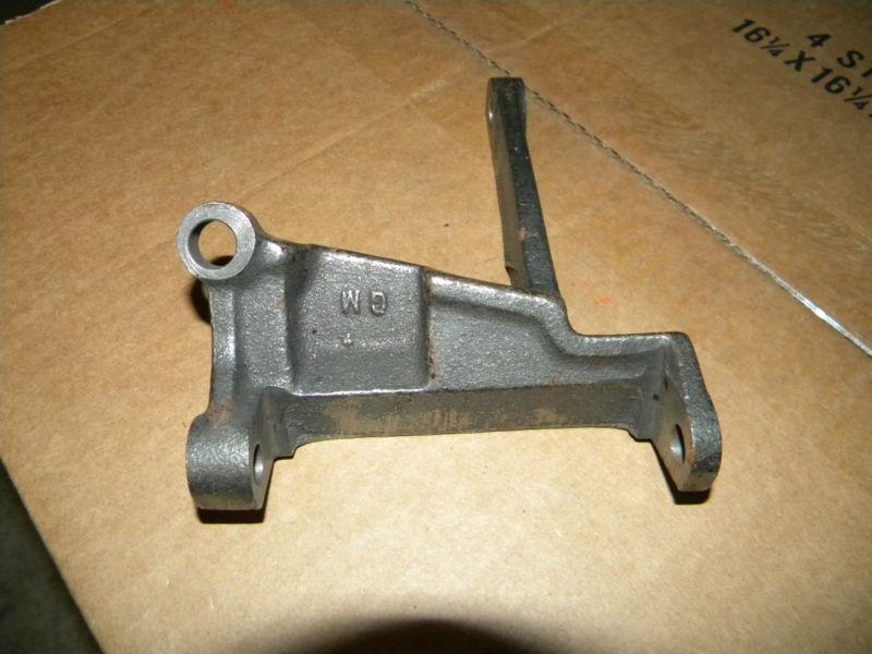 Oem chevrolet corvette small block smog pump bracket 1966, 1967, 1968 -79