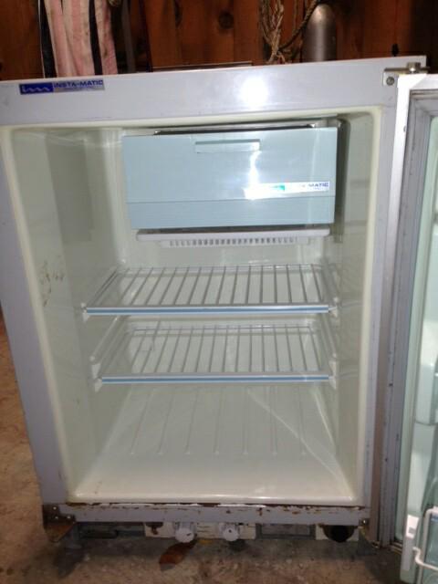 Insta matic gas electric shop refrigerator