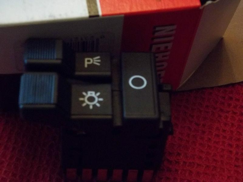 Niehoff hl17561 headlight switch