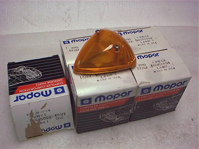 Lot of 5 nos mopar 55054894  cab clearance light assembly 95-98 no reserve