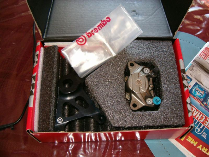 Brembo hp cast rear caliper kit (with underslung mounting bracket)08-10 zx10r