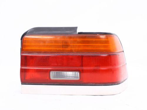 93-97 toyota corolla right tail light