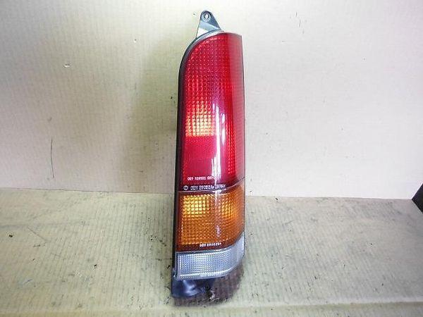 Subaru sambar 2001 rear right combination lamp [8615500]