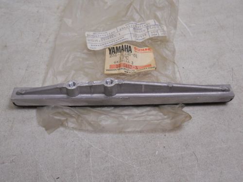 Yamaha nos tx650, xs1, xs650, xs2, stopper 1 guide, # 256-12231-01-00   s-124/2